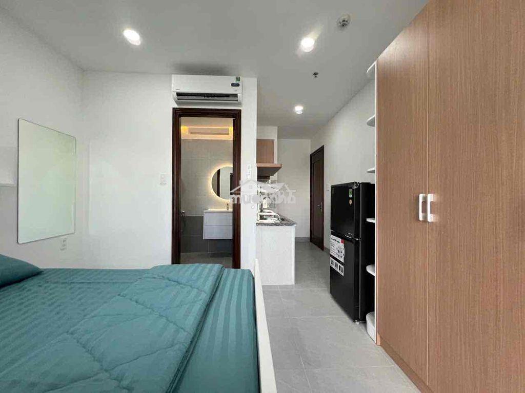 Cho thuê căn hộ ban công phường hoà hưng quận 10 gần vạn hạnh mall - 4