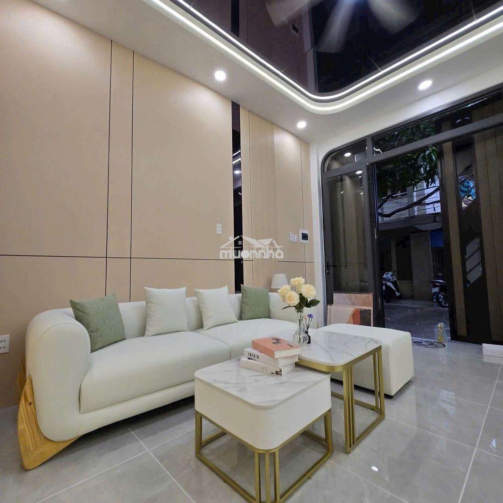 🏡 Bán nhà mới lung linh đường phạm thế hiển p3 q8
- 4