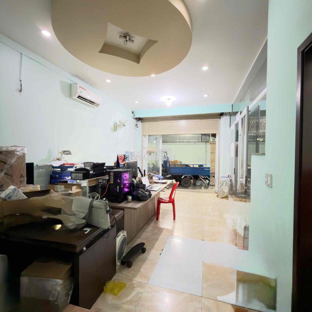 Cần bán gấp nhà hiện đang cho thuê - 2