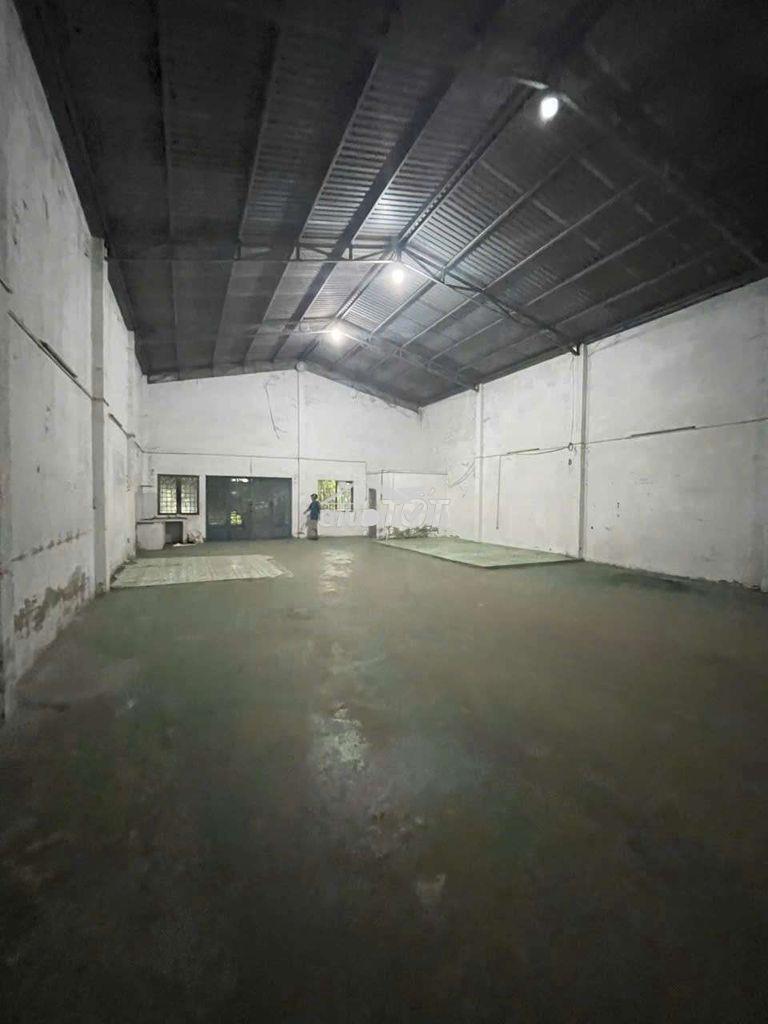 Cho thuê xưởng gần quốc lộ 1 k , dĩ an - 2