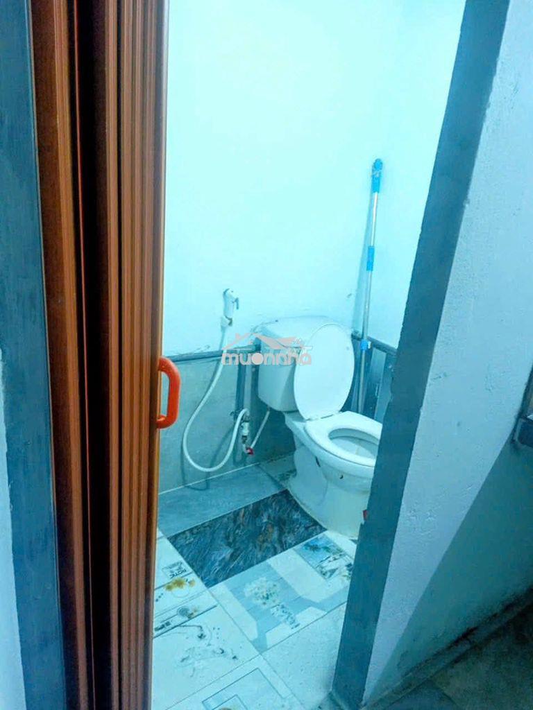 Nhà mới cho thuê có gác lửng dt : 5m x 5,5m p-tân thới hiệp cũ - 4