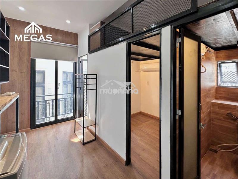 Duplex_gác cao_thang máy_bancol_cửa sổ_full nt_thoáng_vạn hạnh mall