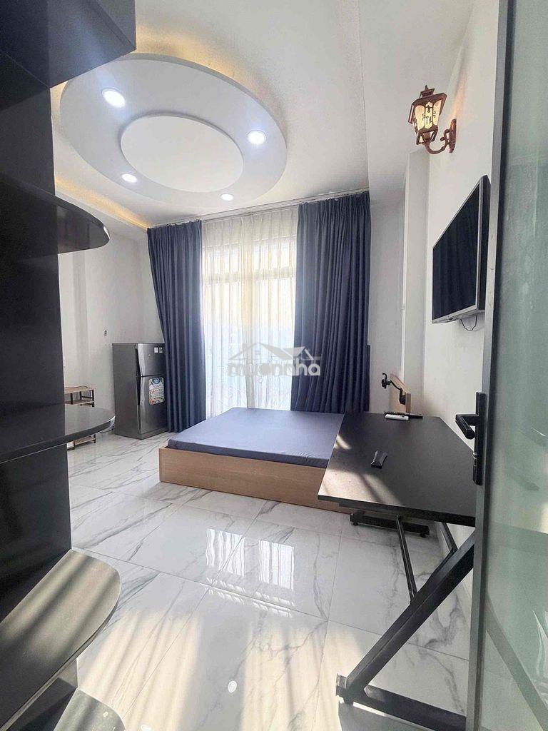 Studio ban công 30m2 ngay phan xích long, phú nhuânn