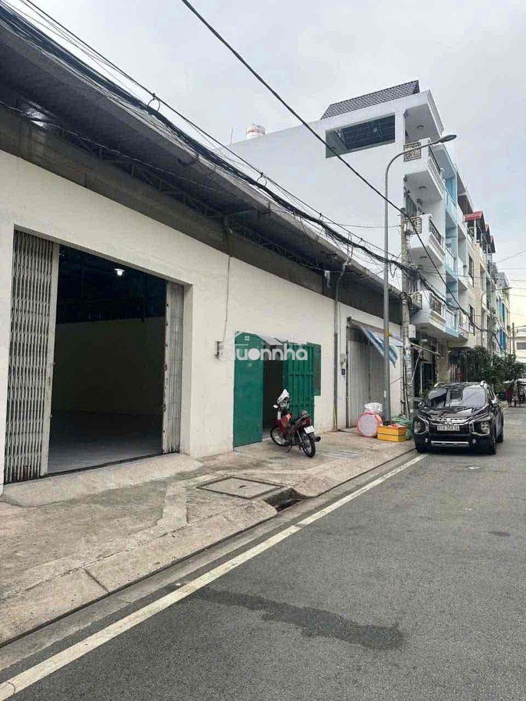 Kho xưởng 12 x 17m (gạch men sạch) đường 10m. khu lý chiêu hoàng - 3