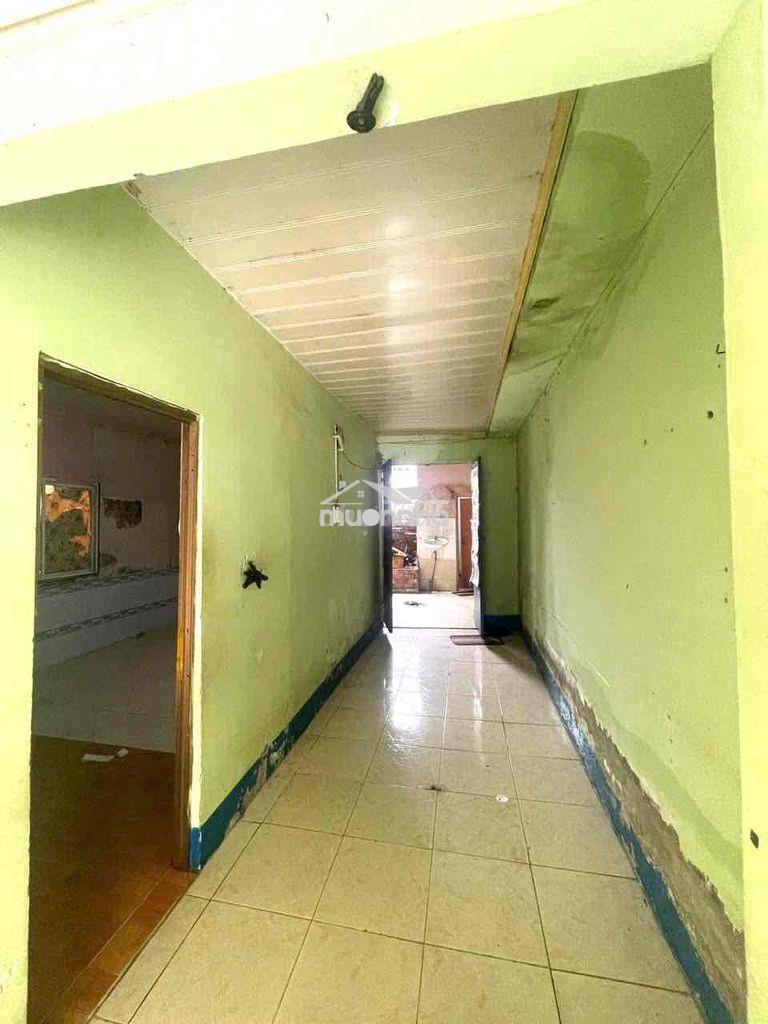Nhà nở hậu tôi kẹt tiền bán gấp - 2
