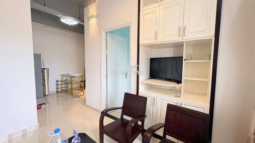 Chủ nhà cho thuê căn hộ 1pn 45m2 full nội thất mới 100% ngay quận 1 - 4