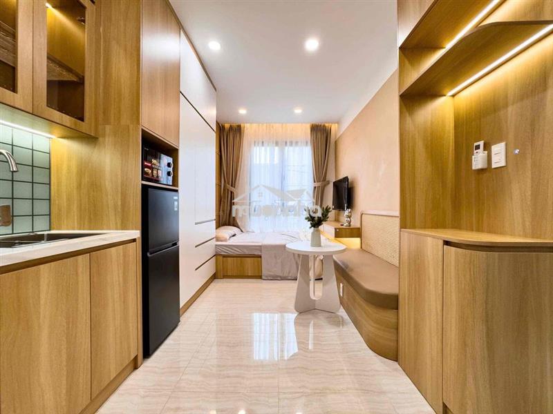 Cho thuê căn hộ full nội thất ban công thang máy hoàng sa quận 3