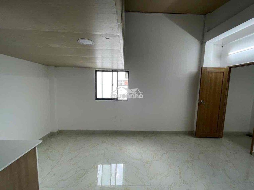 Trống sẵn phòng gác 40m2 cực to ở nhiều người thoải mái , phạm văn chi - 4