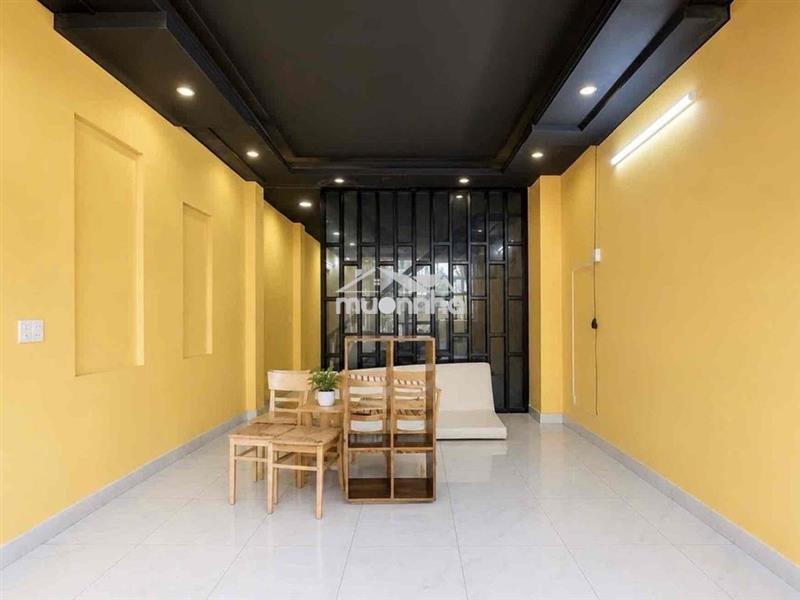 Nguyên hồng_ 20m ra mặt tiền_ 3 tầng_ (5pn,5wc)_ dt: 60m2_ làm chdv