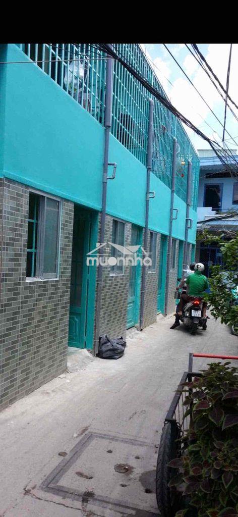 Nhà cho thuê trệt lầu bê tông giả hẻm 100 dbt