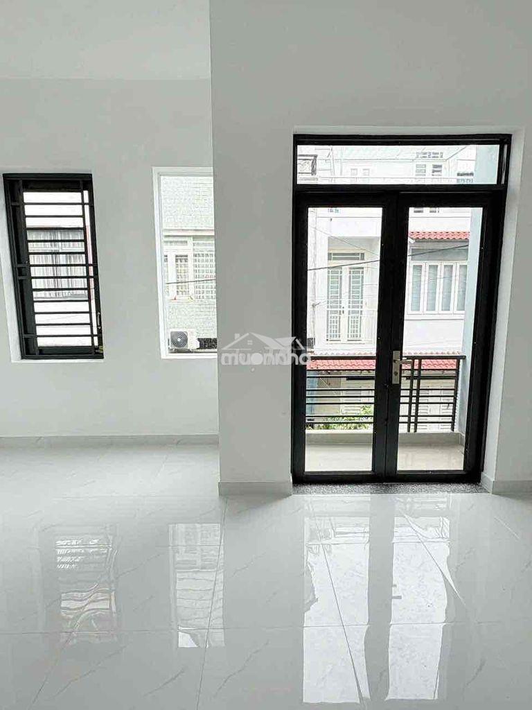 Cho thuê nhà mới xây gần ub phường thạnh xuân - 2