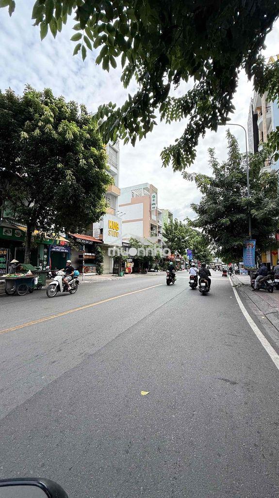 Vip tân sơn nhì ngay 111 giao thông tiến bộ dtsd 150m2