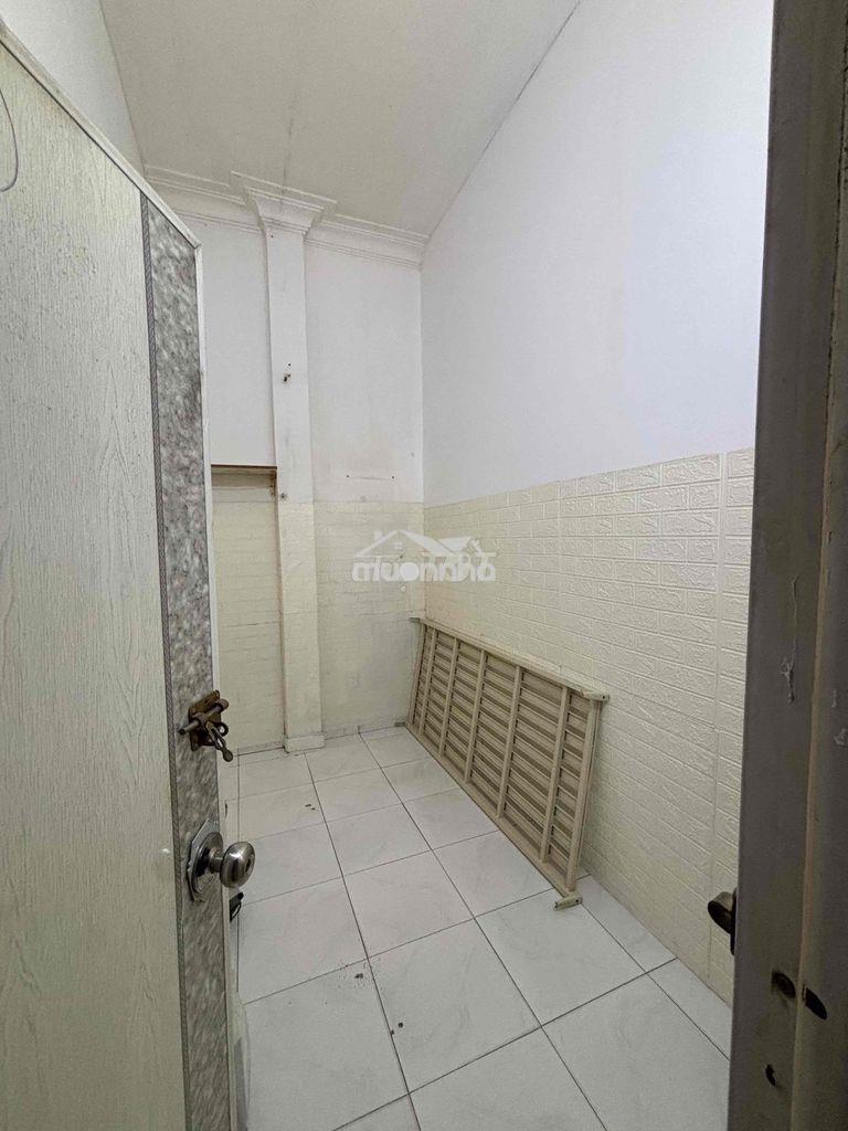 Phòng trọ gần trường giao thông vận tải - 2