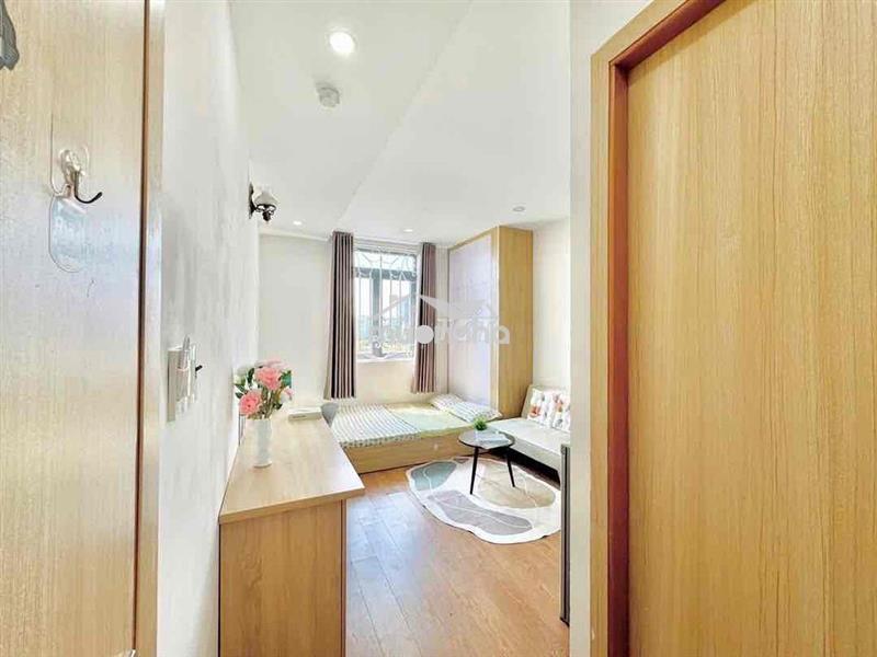 Studio cửa sổ trời ngay ngã tư bảy hiền gần cmt8, quận 10