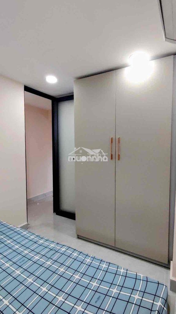 Nhà mới !!! hxh- vừa ở vừa kinh doanh- gv - 2pn- 2wc -3 tầng - 4