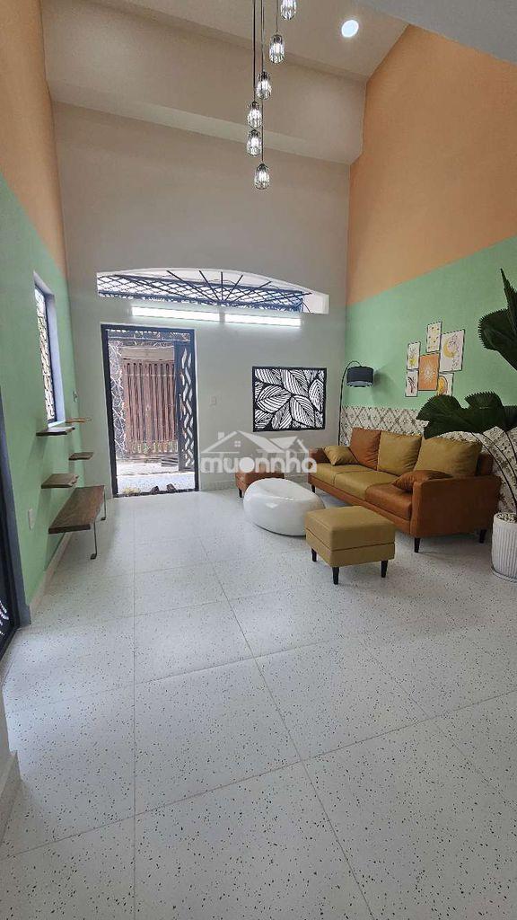 Nhà góc wiu đẹp 2 phòng ngủ 60m2 phú thuận q7.