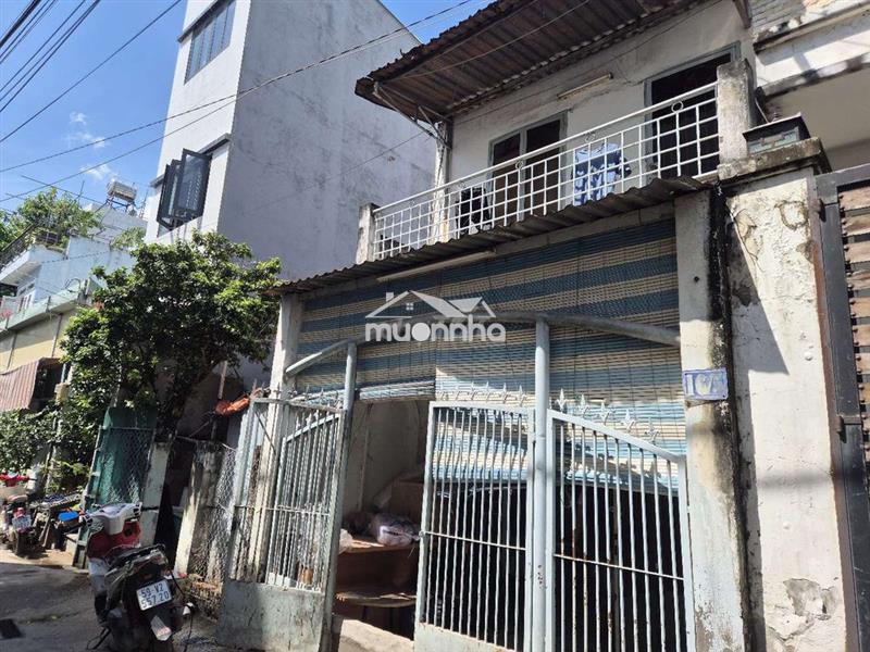 Bán nhà 97m2 gần bv lê văn thịnh