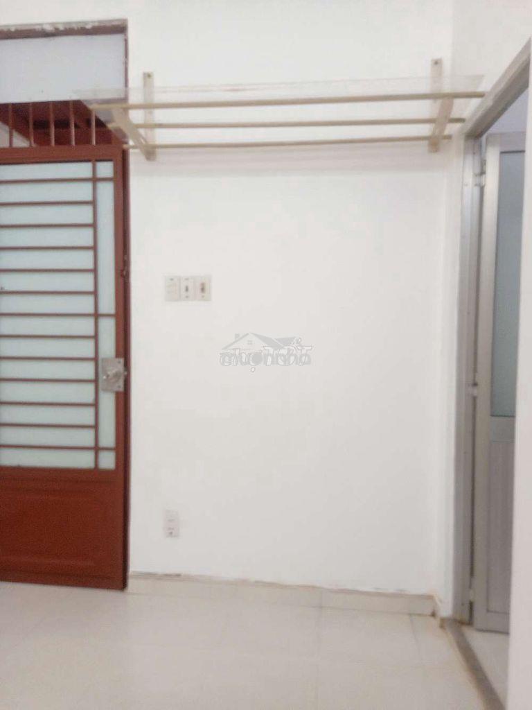 Phòng trọ 12m2 trần văn đang phường 11 quận 3 tp hcm  - 4