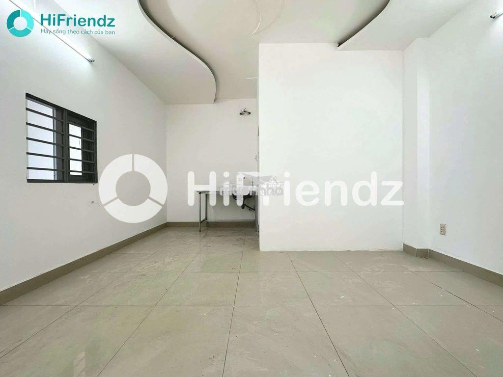 Phòng studio giá rẻ cửa sổ - đi bộ qua vhu - sẵn máy lạnh - hỗ trợ cọc - 2