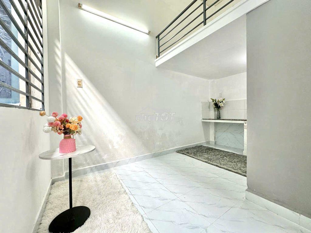Phòng gác cao trệt rộng rãi dương thị mười gần cvpm quang trung  - 4