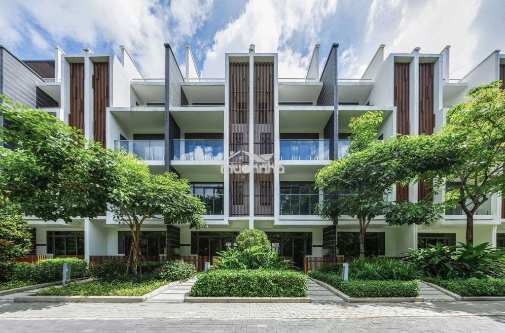 Nhà 1 trệt 4 lầu, hầm riêng celadon city. trả chậm không tính lãi - 2