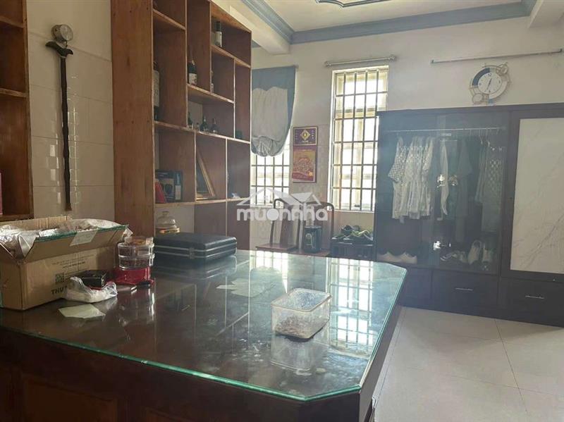 Biệt thự góc 2 mặt tiền kinh doanh 50 tr