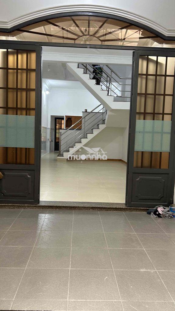 Nhà cho thuê - 4