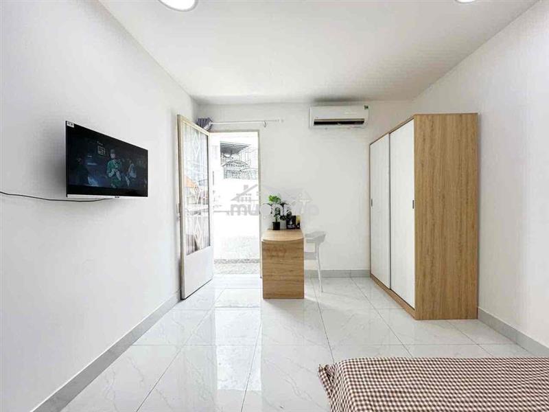 Penhouse 2pn thang máy 105m2