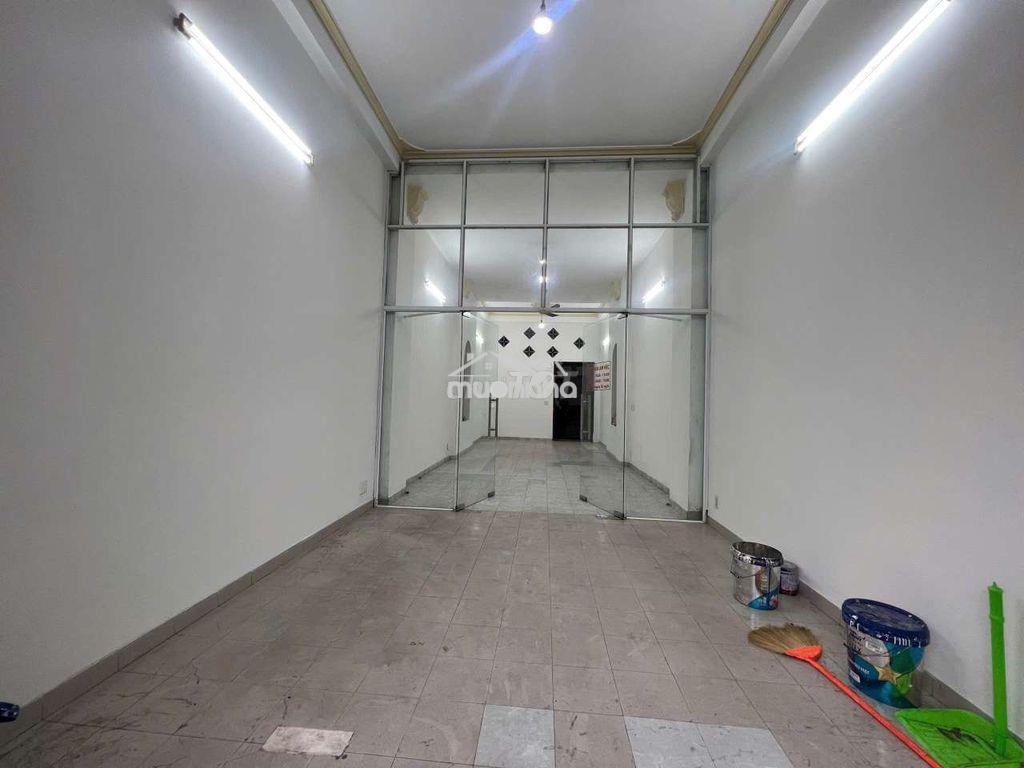 Nhà mặt tiền kinh doanh - phù hợp mở trung tâm dạy học - 2