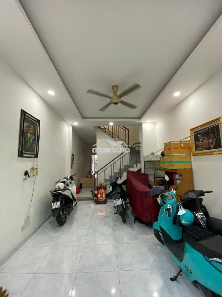 🏡 Nhà mới 3 tầng - hẻm 4m - hai mặt hẻm - 68m² - ở ngay - giá tốt