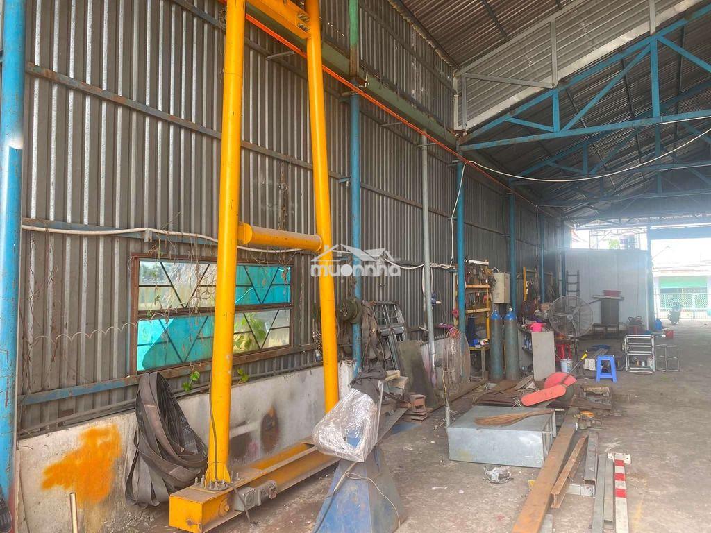 Xưởng tiền chế có cẩu trục hoá an 1600m giá 32 triệu - 4