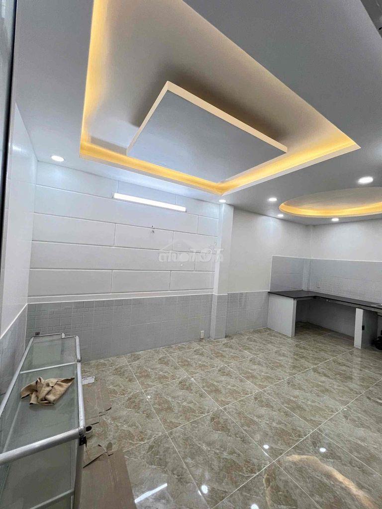 🌹🌹 Nhà mới nc 2pn 3wc - giáp q7 - hđ dài hạn 🌹🌹 - 2