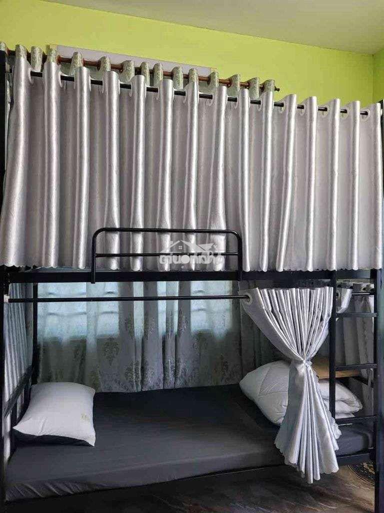 Phòng trọ ký túc xá chỉ 1tr3 bao điện nước máy lạnh - 3