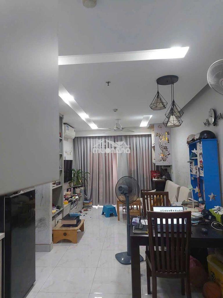 Cần bán căn chung cư căn góc 2pn - 2