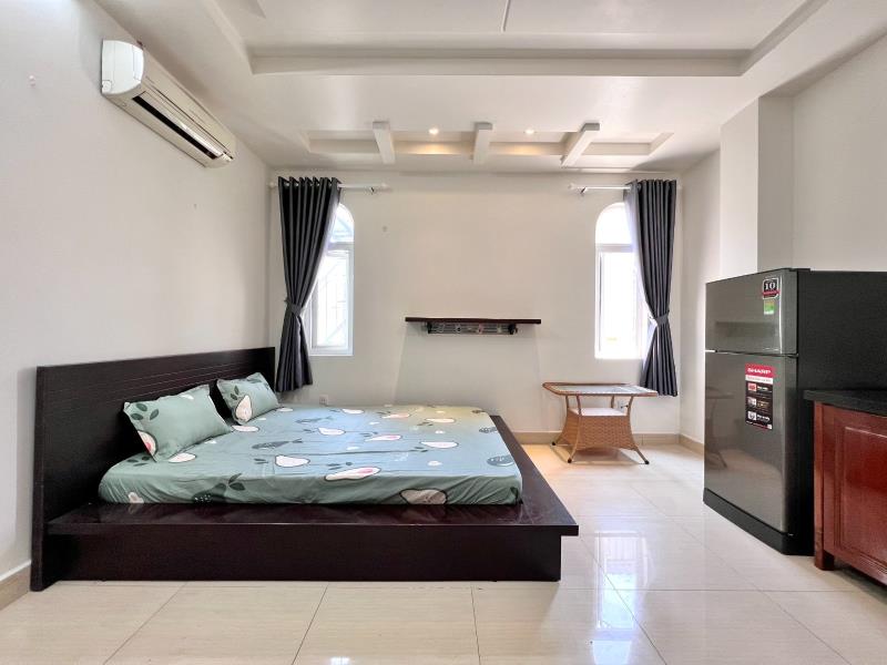 Ngay chợ lý phục man, gần đh ufm, phòng cửa sổ đón nắng, thang máy an ninh - 2
