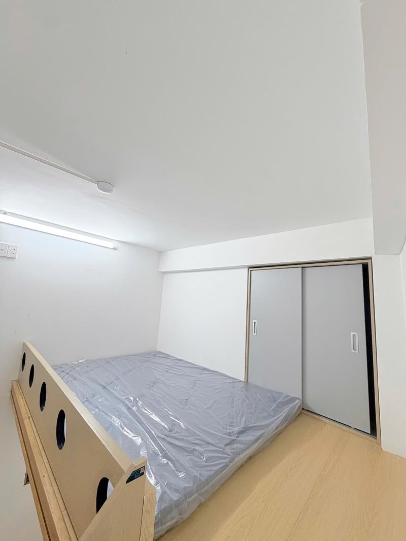 Cho thuê căn hộ duplex gác lửng cao cấp, thiết kế hiện đại độc đáo gần học viện cán bộ, văn lang cơ sở 2 - 3