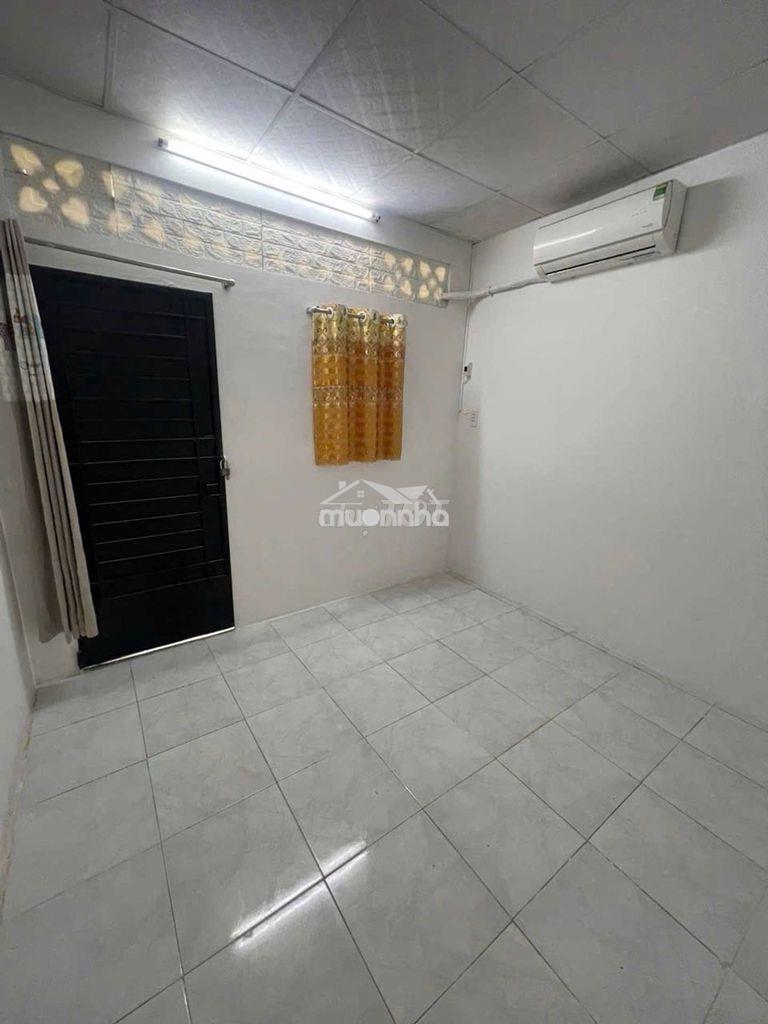 🤩Chỉ 1.88 tỷ - xe hơi tới cửa - bạch đằng-  2 tầng - vuông - lô góc - 3
