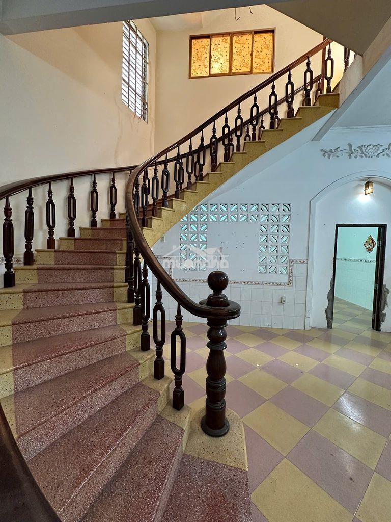 Bán nhà 2 tầng 85m2 đường hải thượng lãn ông - quận 5 - 3