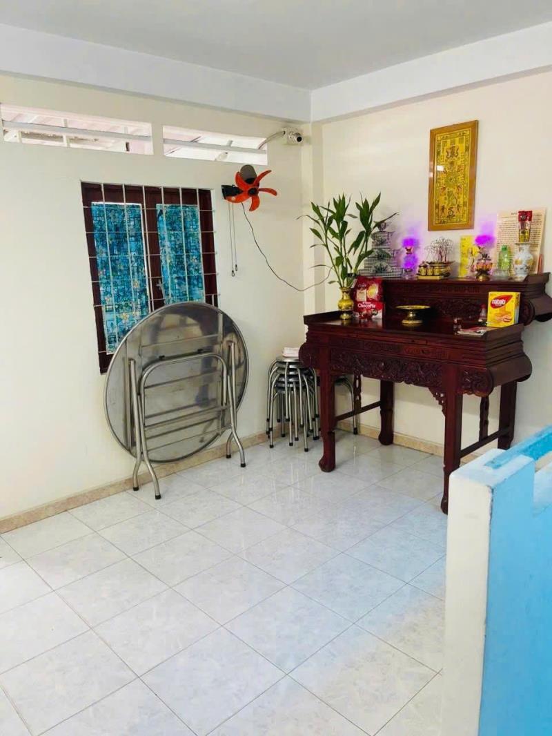 Bán nhà hẻm đường hồng lạc - cách hẻm xe hơi chỉ 20m, 4.35x14m [2 lầu st]. chỉ 7.2 tỷ tl - 4