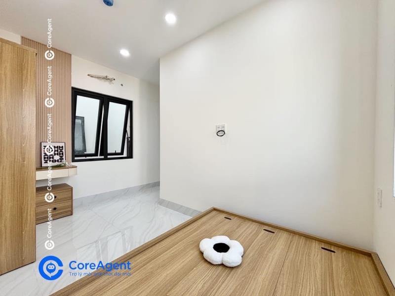 Ko gác - mới xây - giữ phòng đến giữa tháng 8 - full nt  - 2