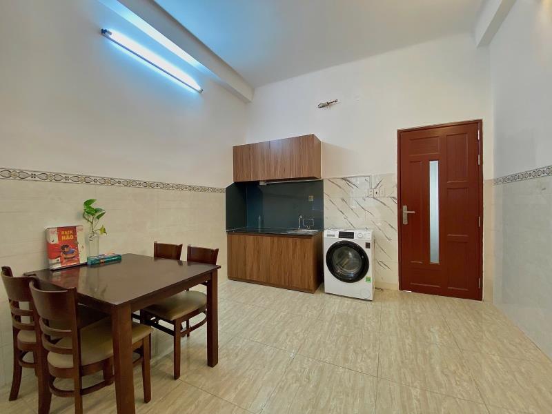 Studio mặt tiền bạch đằng - tách bếp, cửa sổ lớn - 4