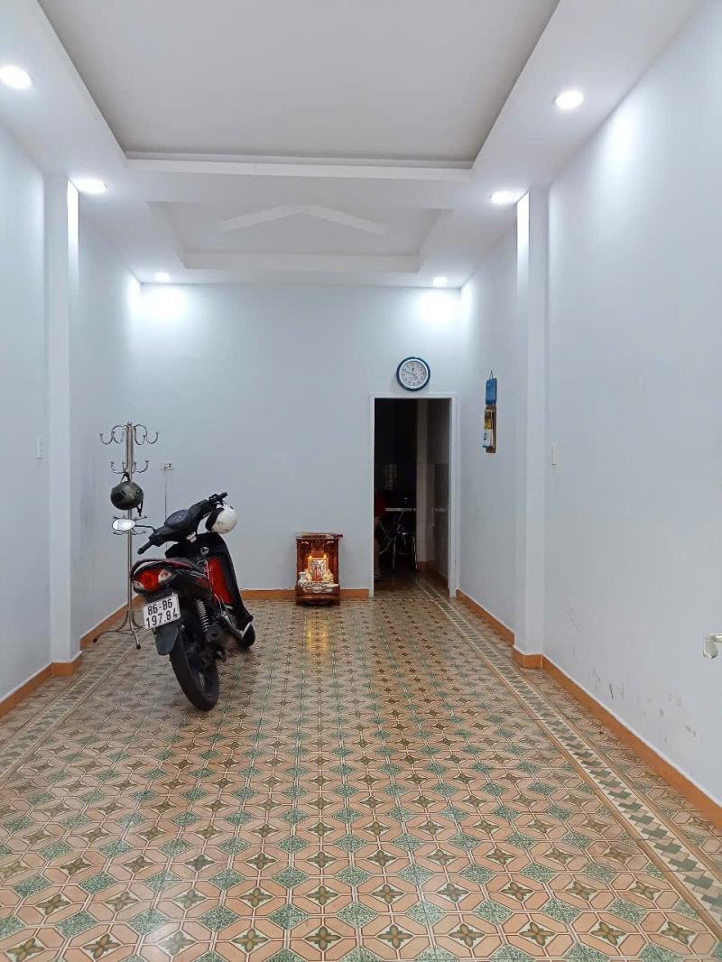 Chính chủ cho thuê nhà nguyên căn 256/31 nguyễn tiểu la, giá 15tr - 3