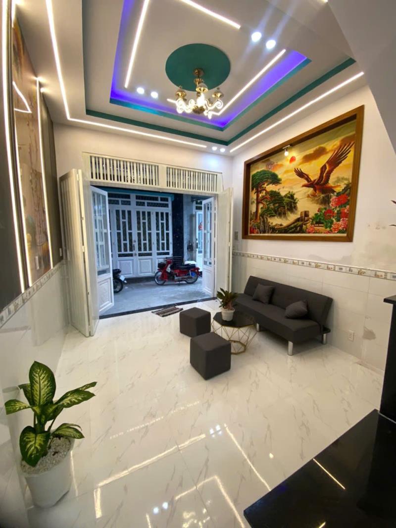 Bán nhà gần hóc môn kiên cố sổ hồng - giá 720 triệu - 3
