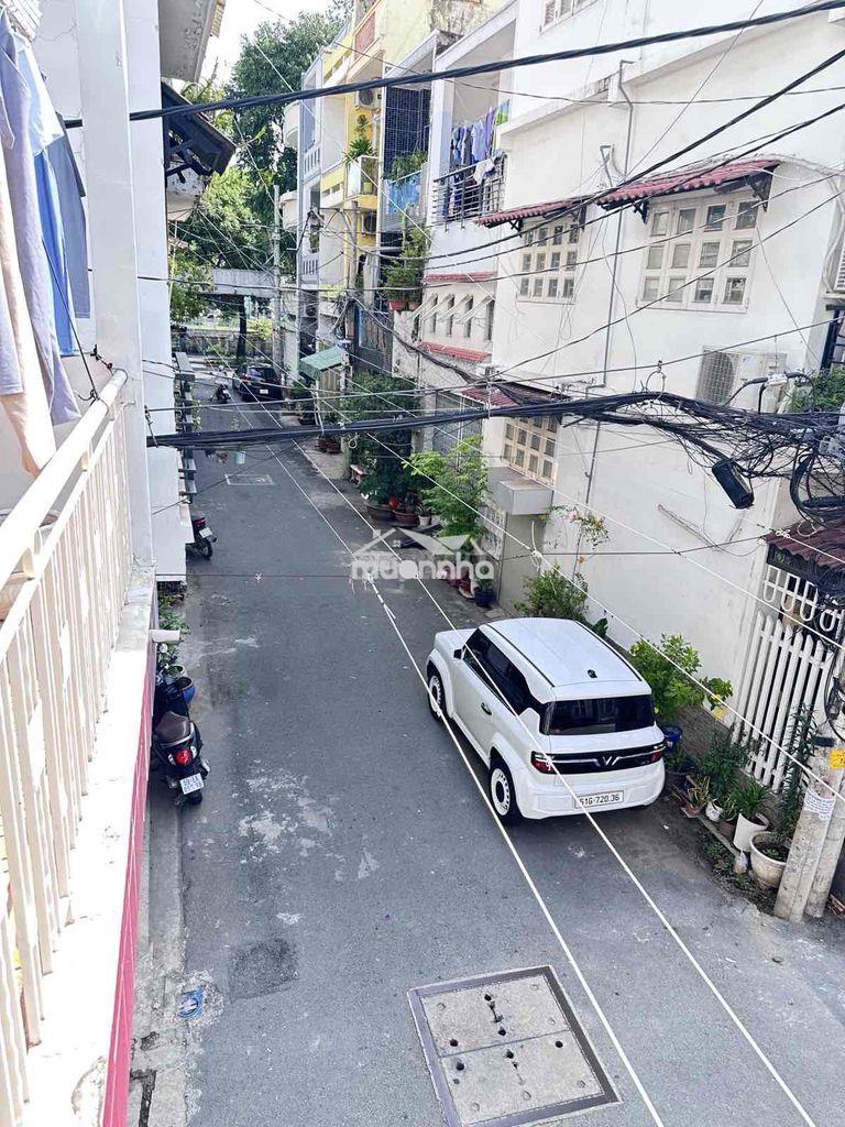 Cơ hội đầu tư hiếm có: nhà căn  góc 4,1x15m . hẻm xe tải đường huỳnh v