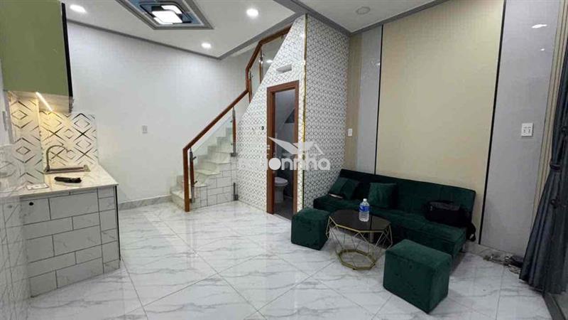 Nhà 2ty350 nguyễn văn luông quận 6, 2 pn, 2 wc, sổ riêng