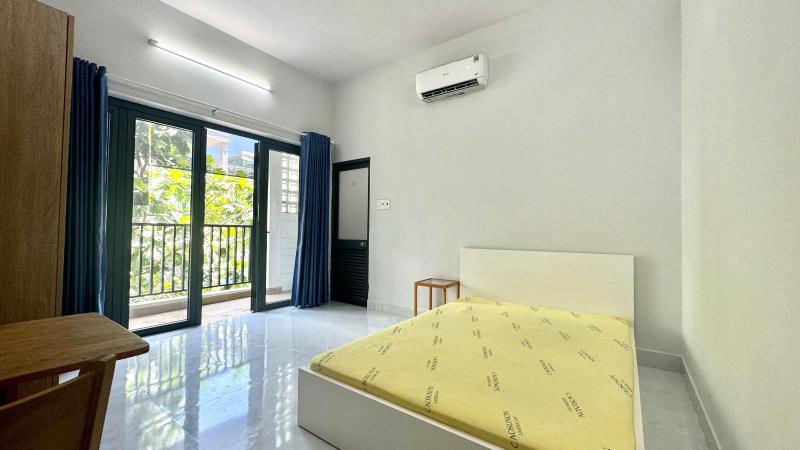 Cho thuê 1pn tách bếp - ban công dài - full nội thất - máy giặt riêng - ngay cổng dh văn lang  - 4