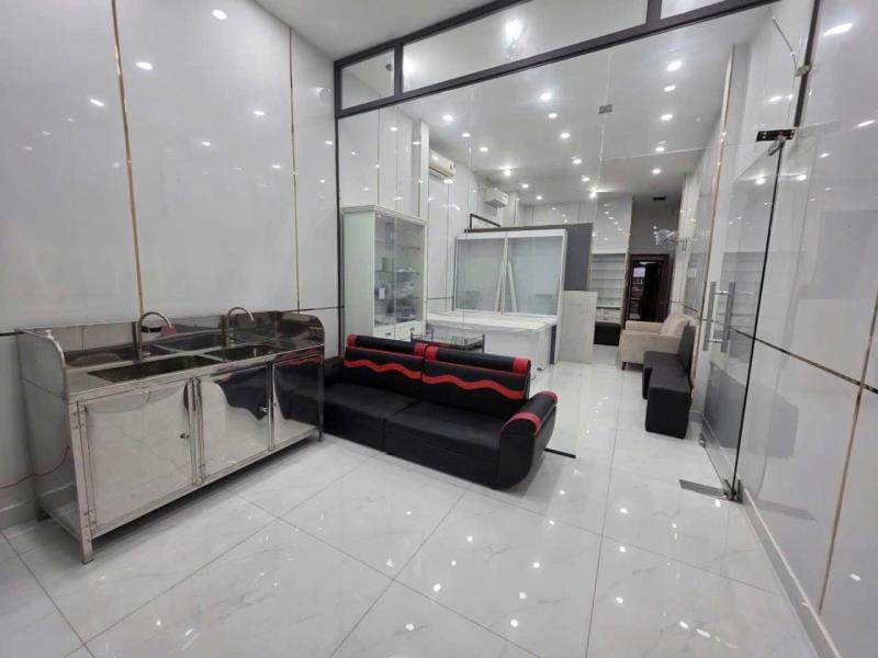 Ngay ngã 7 lý thái tổ - mt kinh doanh điện biên phủ -p.11- q.10 -dt: 94m2 – 24 tỷ - 3