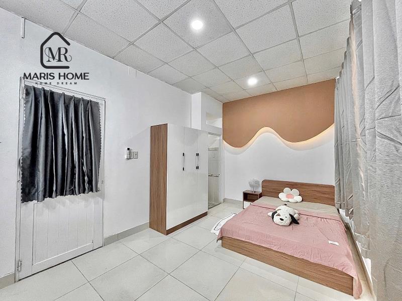 Studio cửa sổ lớn | full nội thất |  - 3