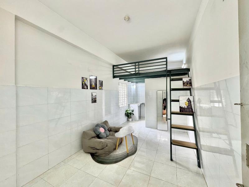 Cho thuê duplex xô viết nghệ tĩnh, bình thạnh – phòng rộng, cửa sổ, giá 4xx, gần đh ngoại thương