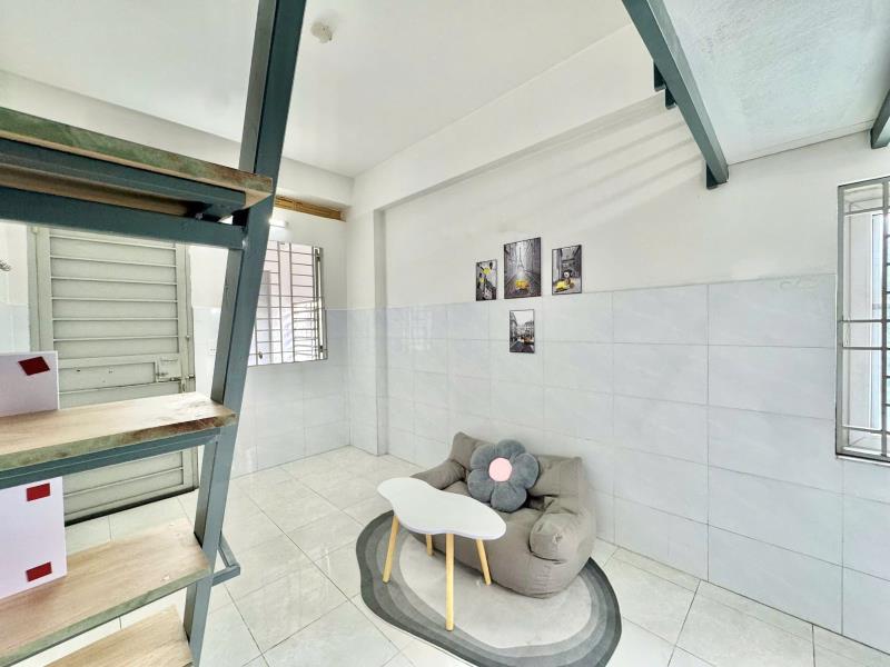 Cho thuê duplex xô viết nghệ tĩnh, bình thạnh – phòng rộng, cửa sổ, giá 4xx, gần đh ngoại thương - 2